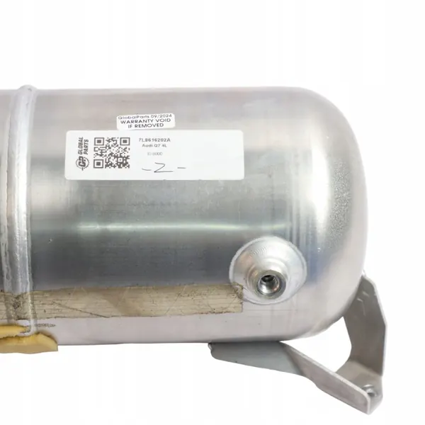AUDI Q7 4L Ilmasäiliö 7L8616202A OEM Käytetty image 3