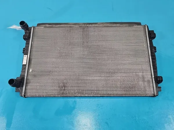 Radiateur d'eau OEM 5Q0121251GQ pour Cupra Formentor image 2