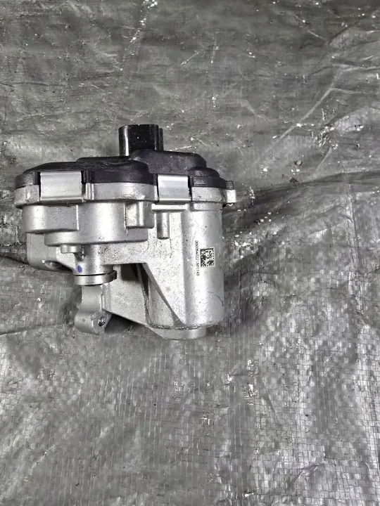 Actuador turbo usado OEM 06N145655 para Audi A6 C8 image 2