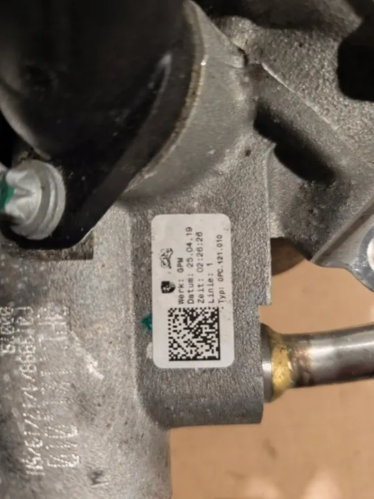 Porsche termostaatin kotelo OEM 9A210602202 - Käytetty image 6