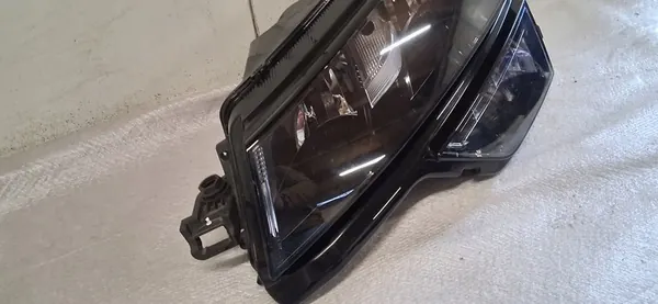 SKODA KAROQ Farol Esquerdo 57B941015A OEM image 4