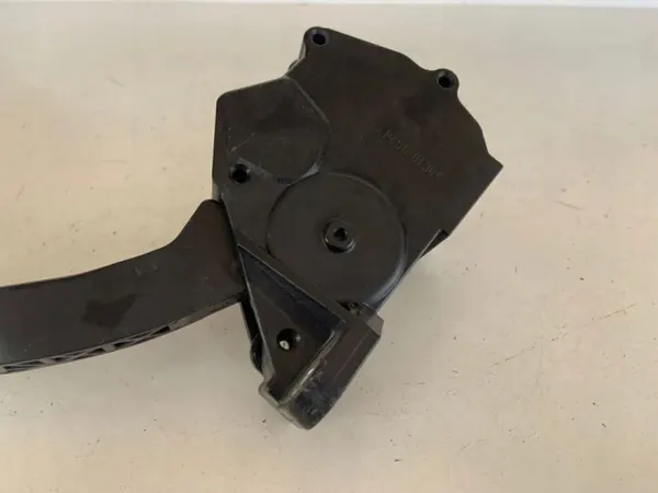 Toyota Venza gaspedaal OEM 7811033020 - 2.7L 2010 image 4