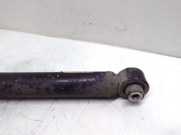 Ammortizzatore posteriore sinistro Volkswagen PASSAT B8 image 2