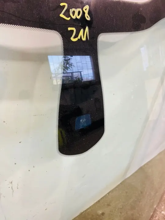 Pare-brise avec capteur OEM #211 pour Peugeot 208/2008 image 3