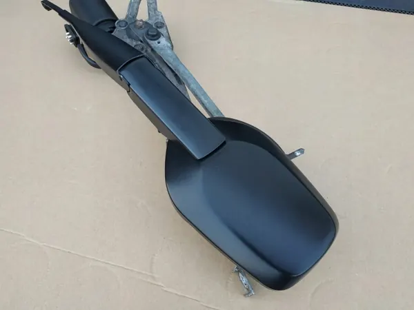 Mercedes W201 Ruitenwissermotor OEM 2018203442 Voor image 5