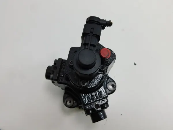 OEM 0445010128 ruiskutuspumppu Opel 1.9 CDTI:lle image 6