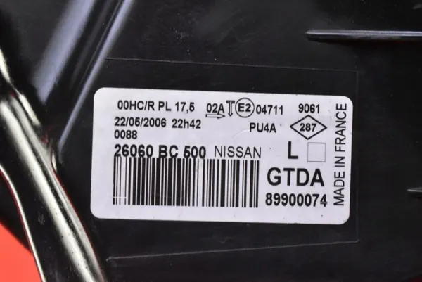 Farol esquerdo OEM 89900074 para Nissan Micra K12 02-07 image 8