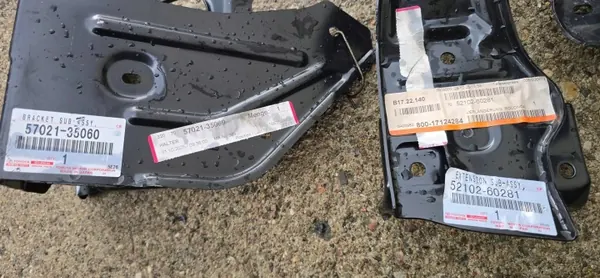 Panneau arrière Toyota Auris II OEM 5830702320 image 3