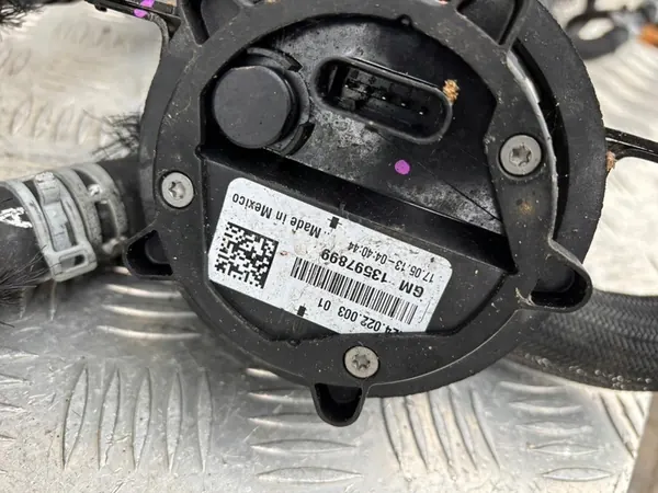 OPEL AMPERA-E BOLT Vattenslangset Extra Pump 13597899 image 5