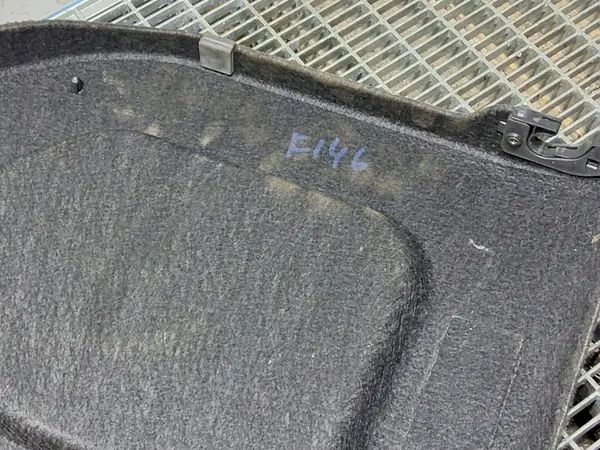 Estante de maletero Hyundai i30 OEM SKE56796 - Usado image 6