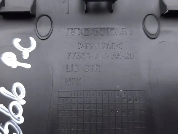 Honda CR-V 2021 Middenconsole afwerking OEM 77330TLAA520 image 9