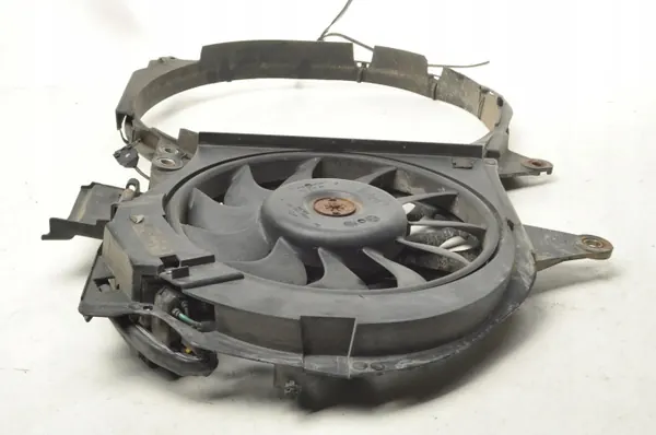 Ventilador de radiador Audi A4 B6 1.9 TDI OEM 8E01212058 image 5