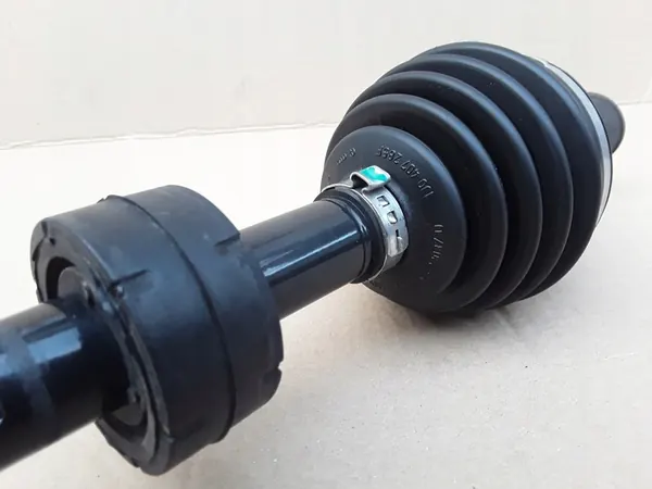 Vänster halvaxel VW Golf VII 1.2 TSI 5Q0407271CA image 3