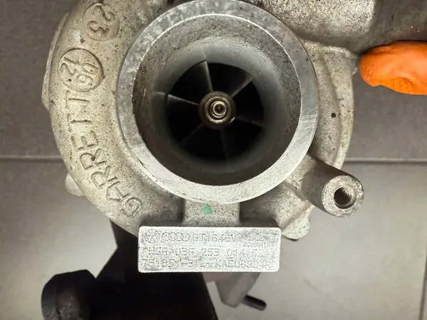 Volkswagen OE 03G253014F Turbo image 3