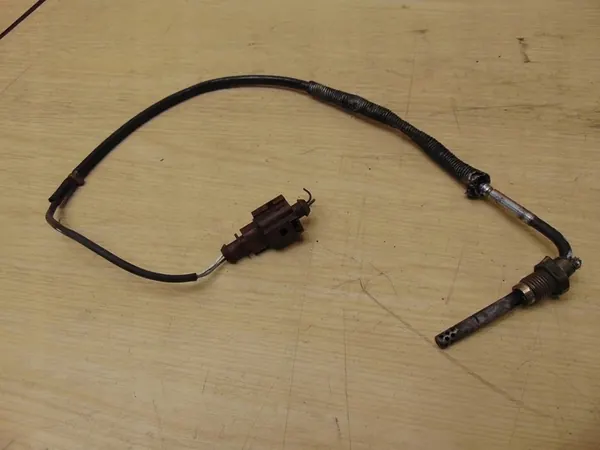 Sensor de Temperatura de Escape Audi A6 C6 2.0 TDI image 2