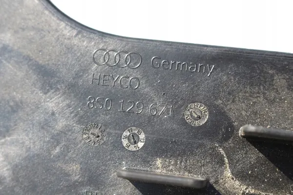 Audi Luftfilterfäste OEM 8S0129671B Begagnad image 4
