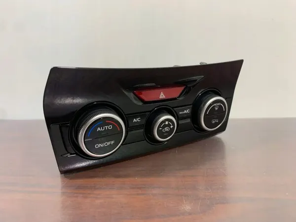 Subaru Forester V ilmastointipaneeli OEM 72311SJ450 image 5