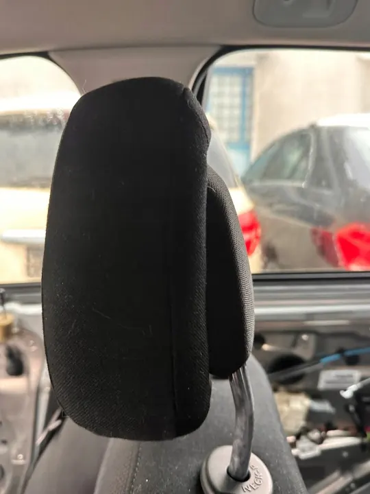 Mercedes W212 voorste hoofdsteun OEM PRZEDNI W212 ZAGŁÓWEK image 5