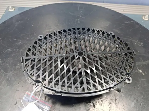 Jeep Compass II ovenkaiutin OEM 52195935 image 2