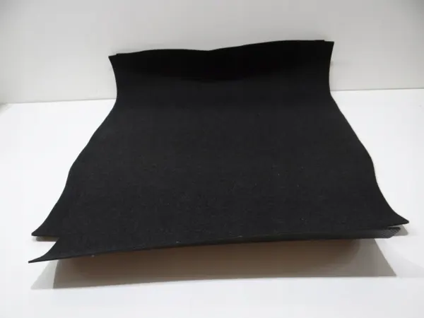 Tapete de porta-malas BMW E60 OEM 7024886 - Usado image 2