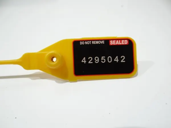 Tapete de porta-malas BMW E60 OEM 7024886 - Usado image 4