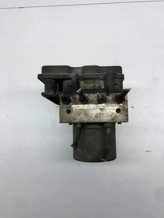 ABS-pumppu OEM A0014467989 Mercedes-Benz 2.15L Diesel image 2