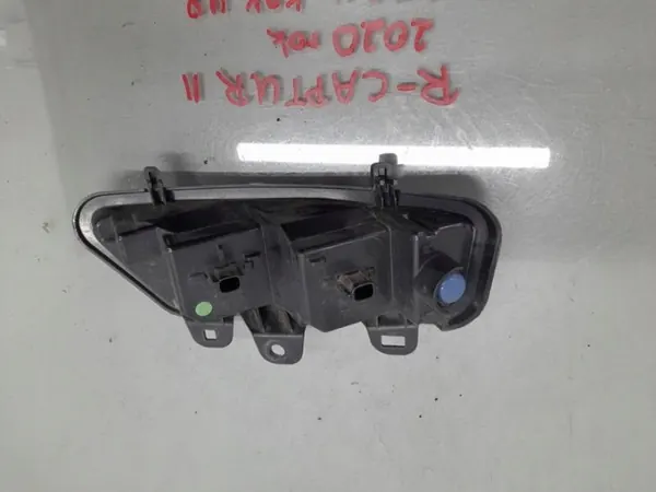 Luz de marcha-atrás esquerda traseira Captur II OEM 265855239R image 3