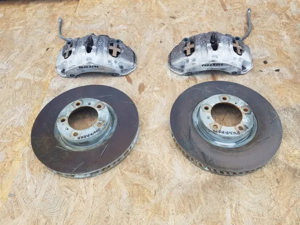 Porsche 970 OEM Bremszangen & Scheiben - Hinten image 2