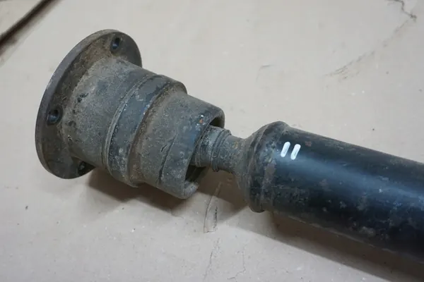 Arbre de transmission arrière SUZUKI JIMNY 1.3 16V 2001 image 5