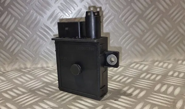 BMW E60 E70 3.0 D Gloeika Relay Module E2110022360 image 1