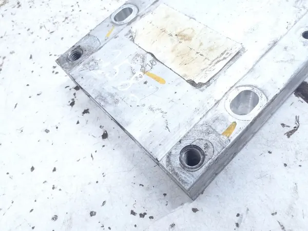 Peugeot Partner III onderdeel chassis OEM 9830282080 image 4