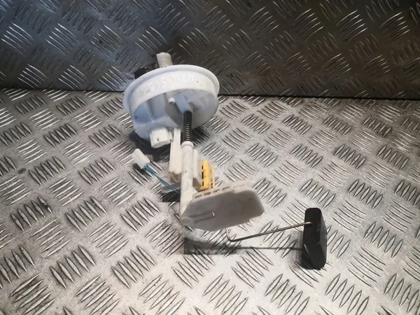 Brandstofpomp Mercedes-Benz E W211 image 3