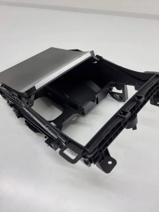 Cendrier tableau de bord BMW X7 G07 2022 OEM 5A34FD9 image 3