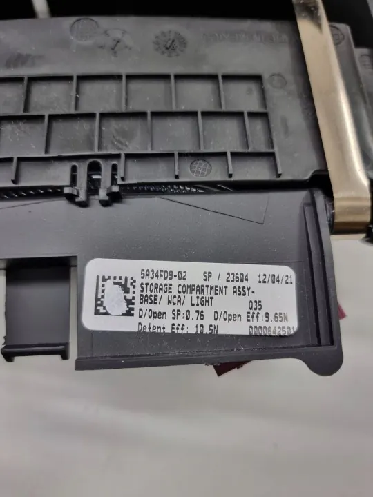 Cendrier tableau de bord BMW X7 G07 2022 OEM 5A34FD9 image 5