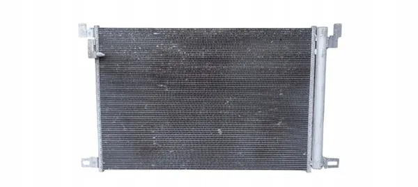 Condenseur AC Audi A4 B9 9W 2016-24 OEM 8W0816411Q image 2