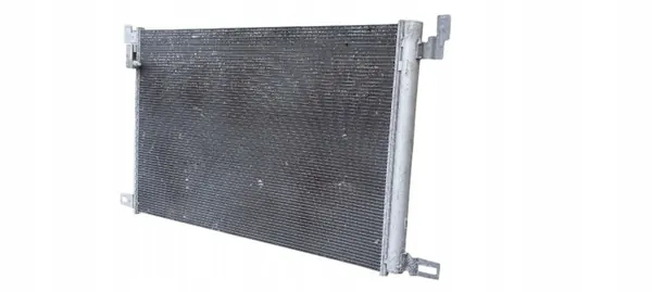 Condenseur AC Audi A4 B9 9W 2016-24 OEM 8W0816411Q image 3