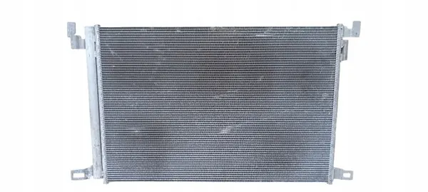 Condenseur AC Audi A4 B9 9W 2016-24 OEM 8W0816411Q image 9