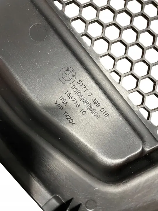 Luchtinlaatrooster rechts OEM 7399018 BMW X3 G01 LCI image 3