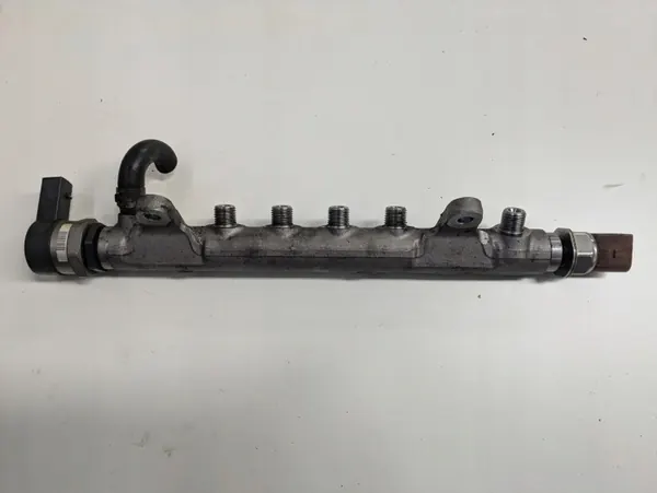 Sensor de Rail de Injeção OEM 057130764H para VW TDI image 2