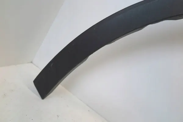 Oikea etulokasuoja Toyota C-HR 2016- image 2