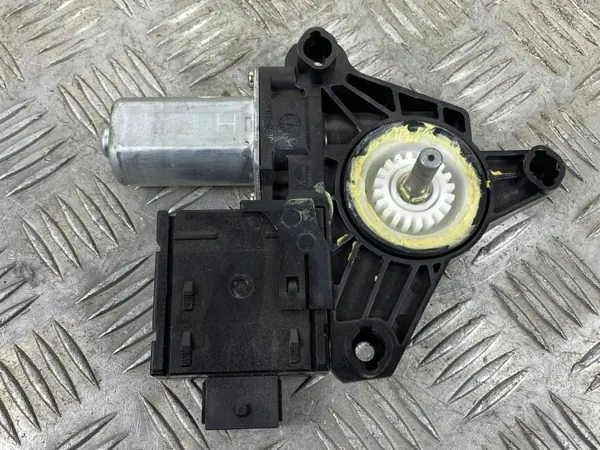 Jeep Renegade Heckscheibenmotor OEM E0697200 image 7