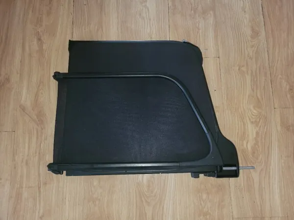 VW EOS Tuulensuoja OEM 1Q0862951 - Käytetty image 3