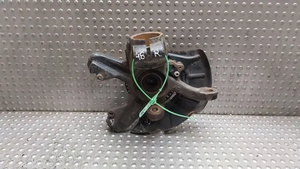 Mozzo Anteriore Destro VW Golf IV A3 8L image 2