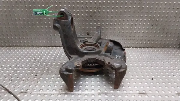 Mozzo Anteriore Destro VW Golf IV A3 8L image 4