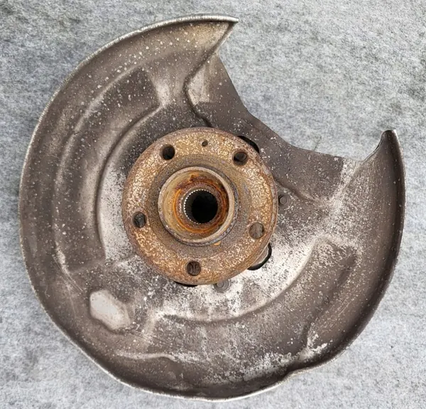 Volvo OE 31658320 RH Hinterachse Rechts Nabe image 2