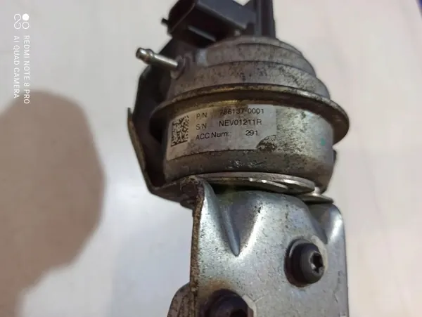 Saab 9-5 Turbolader OEM 55570748 - Gebraucht image 5