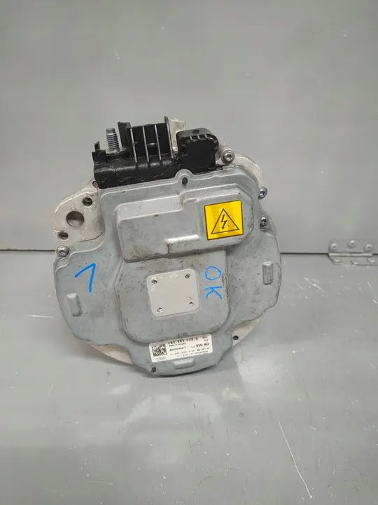 AUDI A6 C7 A7 A8 Q5 Q7 Q8 Vaihtovirtageneraattori image 4