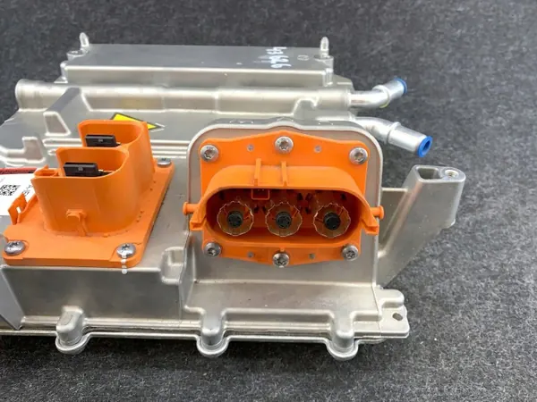 Inversor Volvo XC90 2019 OEM 32223646 image 3