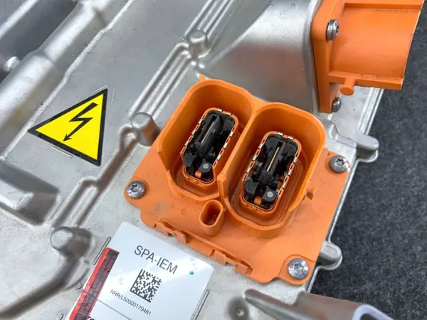 Inversor Volvo XC90 2019 OEM 32223646 image 4