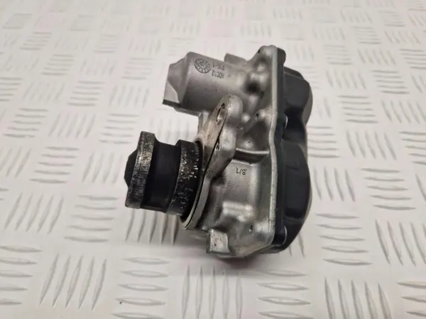 EGR-venttiili OEM 147109948R Renault Megane III 1.6 dCi:lle image 2